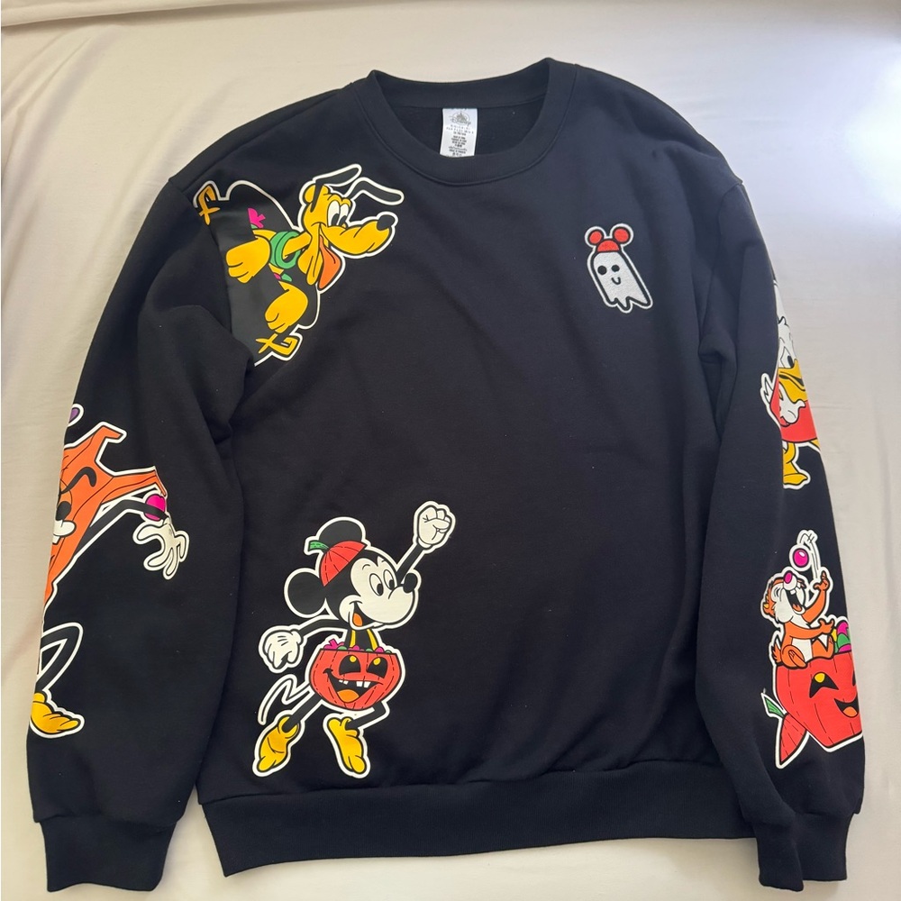 Mickey Halloween Crew Neck - size large